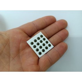 Natural - Sötét barna - 4mm Ø (16db/levél)